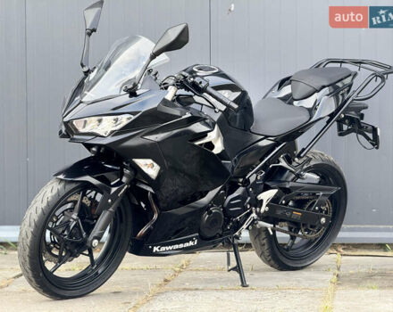 Кавасаки Ninja 400, объемом двигателя 0.4 л и пробегом 13 тыс. км за 5500 $, фото 1 на Automoto.ua