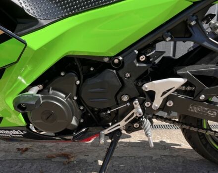 Кавасаки Ninja 400, объемом двигателя 0.4 л и пробегом 0 тыс. км за 5600 $, фото 11 на Automoto.ua