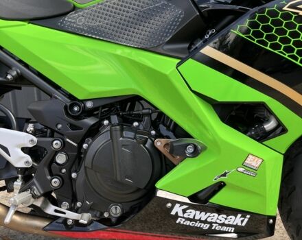 Кавасаки Ninja 400, объемом двигателя 0.4 л и пробегом 0 тыс. км за 5600 $, фото 2 на Automoto.ua