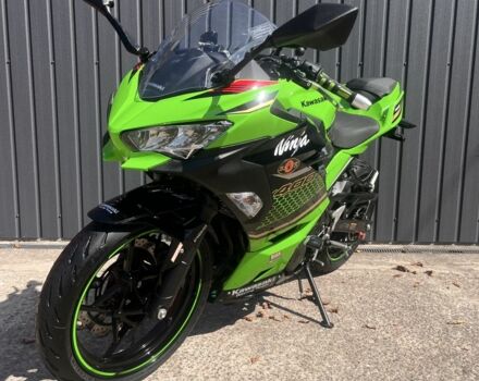Кавасаки Ninja 400, объемом двигателя 0.4 л и пробегом 0 тыс. км за 5600 $, фото 20 на Automoto.ua