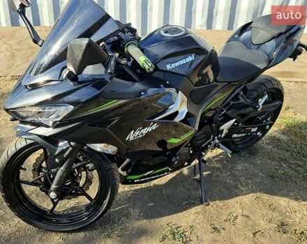 Кавасаки Ninja 400, объемом двигателя 0 л и пробегом 10 тыс. км за 5800 $, фото 1 на Automoto.ua