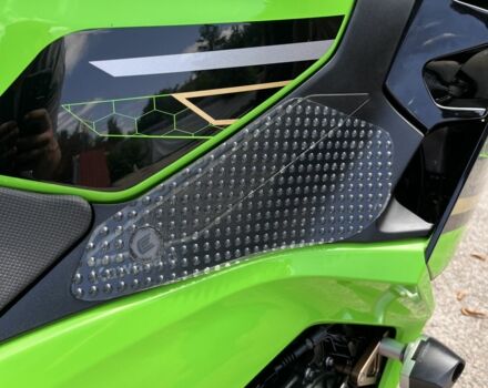 Кавасаки Ninja 400, объемом двигателя 0.4 л и пробегом 0 тыс. км за 5600 $, фото 13 на Automoto.ua