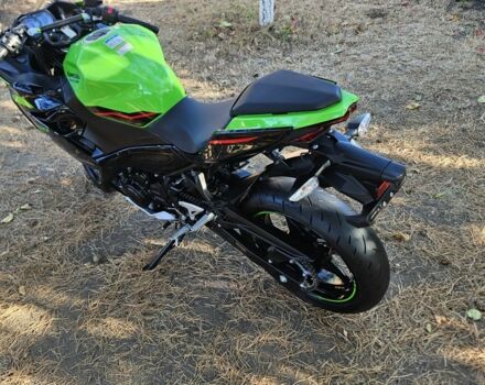 Кавасаки Ninja 400, объемом двигателя 0.4 л и пробегом 0 тыс. км за 6000 $, фото 19 на Automoto.ua