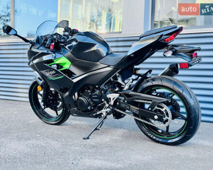 Кавасаки Ninja 400, объемом двигателя 0.4 л и пробегом 4 тыс. км за 6500 $, фото 5 на Automoto.ua