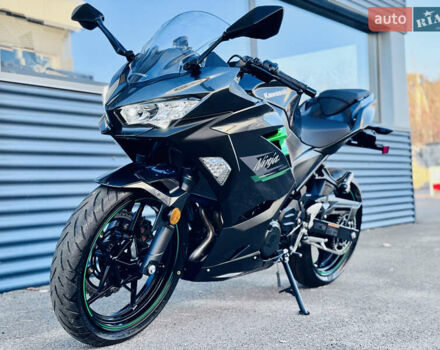 Кавасаки Ninja 400, объемом двигателя 0.4 л и пробегом 4 тыс. км за 6500 $, фото 3 на Automoto.ua