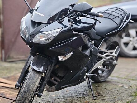 Кавасакі Ninja 400, об'ємом двигуна 0.4 л та пробігом 0 тис. км за 4000 $, фото 1 на Automoto.ua