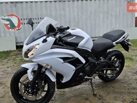 Кавасаки Ninja 400, объемом двигателя 0 л и пробегом 1 тыс. км за 4550 $, фото 1 на Automoto.ua