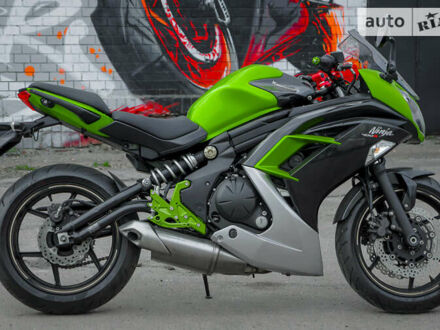 Кавасаки Ninja 400, объемом двигателя 0 л и пробегом 9 тыс. км за 5000 $, фото 1 на Automoto.ua