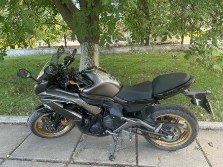 Кавасаки Ninja 400, объемом двигателя 0.4 л и пробегом 0 тыс. км за 5000 $, фото 1 на Automoto.ua