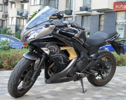Серый Кавасаки Ninja 400, объемом двигателя 0.4 л и пробегом 25 тыс. км за 4800 $, фото 1 на Automoto.ua
