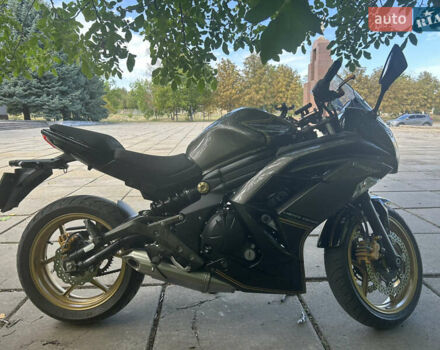 Серый Кавасаки Ninja 400, объемом двигателя 0.4 л и пробегом 21 тыс. км за 5000 $, фото 1 на Automoto.ua