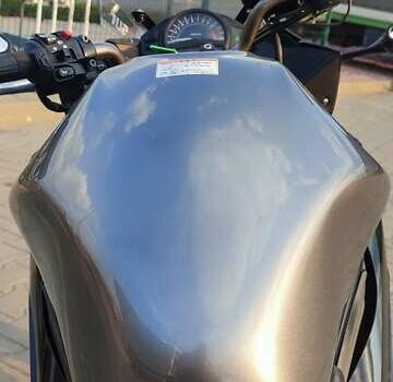 Серый Кавасаки Ninja 400, объемом двигателя 0 л и пробегом 15 тыс. км за 4400 $, фото 4 на Automoto.ua