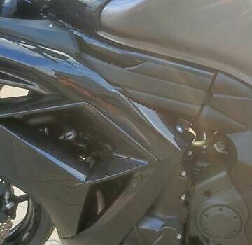 Серый Кавасаки Ninja 400, объемом двигателя 0 л и пробегом 15 тыс. км за 4400 $, фото 3 на Automoto.ua