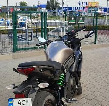 Серый Кавасаки Ninja 400, объемом двигателя 0 л и пробегом 15 тыс. км за 4400 $, фото 2 на Automoto.ua