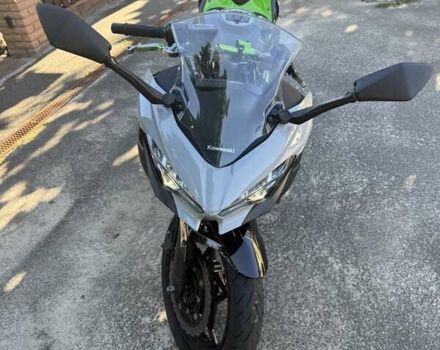 Серый Кавасаки Ninja 400, объемом двигателя 0.4 л и пробегом 10 тыс. км за 5000 $, фото 3 на Automoto.ua
