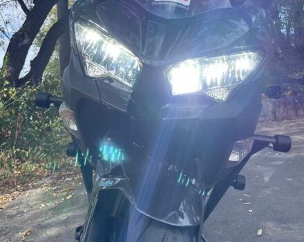 Серый Кавасаки Ninja 400, объемом двигателя 0.4 л и пробегом 15 тыс. км за 5700 $, фото 5 на Automoto.ua