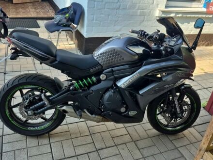 Серый Кавасаки Ninja 400, объемом двигателя 0.4 л и пробегом 13 тыс. км за 5000 $, фото 1 на Automoto.ua