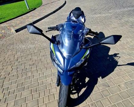 Синий Кавасаки Ninja 400, объемом двигателя 0.4 л и пробегом 26 тыс. км за 5400 $, фото 10 на Automoto.ua