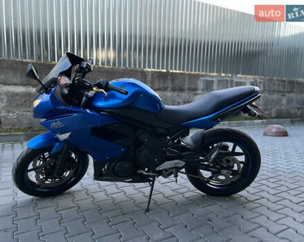 Синий Кавасаки Ninja 400, объемом двигателя 0.4 л и пробегом 29 тыс. км за 4299 $, фото 3 на Automoto.ua