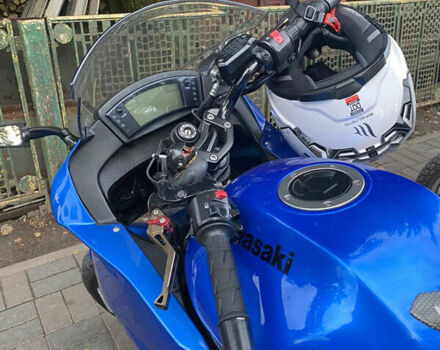 Синій Кавасакі Ninja 400, об'ємом двигуна 0.4 л та пробігом 32 тис. км за 4000 $, фото 7 на Automoto.ua
