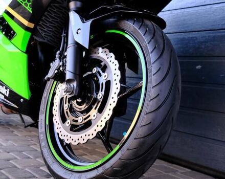 Зеленый Кавасаки Ninja 400, объемом двигателя 0.4 л и пробегом 23 тыс. км за 5900 $, фото 8 на Automoto.ua
