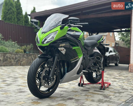 Зеленый Кавасаки Ninja 400, объемом двигателя 0.4 л и пробегом 22 тыс. км за 4300 $, фото 4 на Automoto.ua