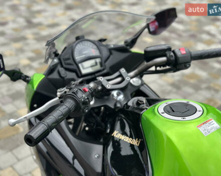 Зеленый Кавасаки Ninja 400, объемом двигателя 0.4 л и пробегом 22 тыс. км за 4300 $, фото 7 на Automoto.ua