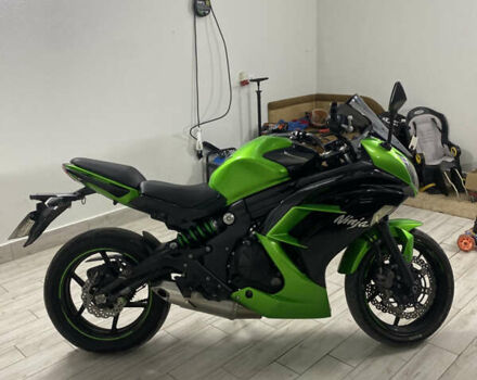Зеленый Кавасаки Ninja 400, объемом двигателя 0.4 л и пробегом 27 тыс. км за 4150 $, фото 1 на Automoto.ua