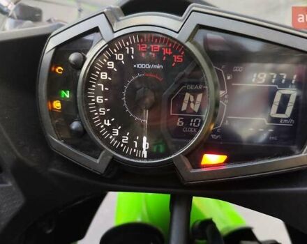 Зеленый Кавасаки Ninja 400, объемом двигателя 0.4 л и пробегом 19 тыс. км за 5700 $, фото 1 на Automoto.ua