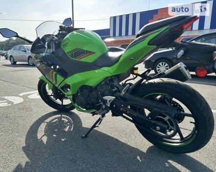 Зеленый Кавасаки Ninja 400, объемом двигателя 0.45 л и пробегом 1 тыс. км за 7300 $, фото 5 на Automoto.ua