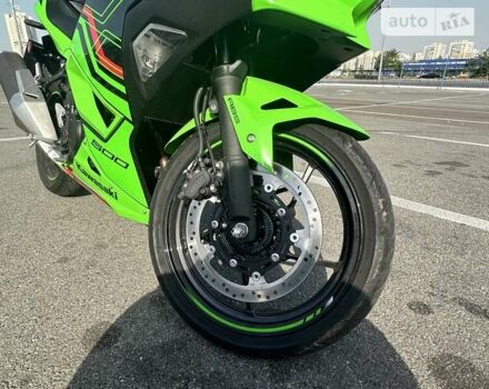 Зеленый Кавасаки Ninja 400, объемом двигателя 0.45 л и пробегом 1 тыс. км за 7300 $, фото 9 на Automoto.ua