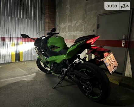 Зеленый Кавасаки Ninja 400, объемом двигателя 0.45 л и пробегом 1 тыс. км за 7300 $, фото 10 на Automoto.ua