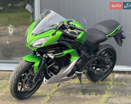 Зеленый Кавасаки Ninja 400, объемом двигателя 0.4 л и пробегом 37 тыс. км за 4150 $, фото 1 на Automoto.ua