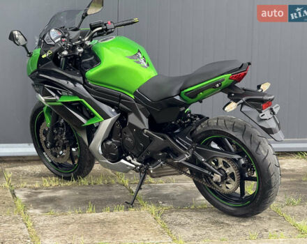 Зеленый Кавасаки Ninja 400, объемом двигателя 0.4 л и пробегом 37 тыс. км за 4150 $, фото 4 на Automoto.ua