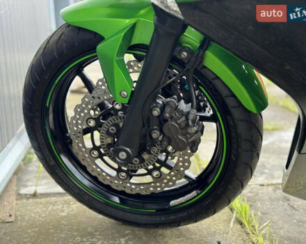 Зеленый Кавасаки Ninja 400, объемом двигателя 0.4 л и пробегом 37 тыс. км за 4150 $, фото 6 на Automoto.ua