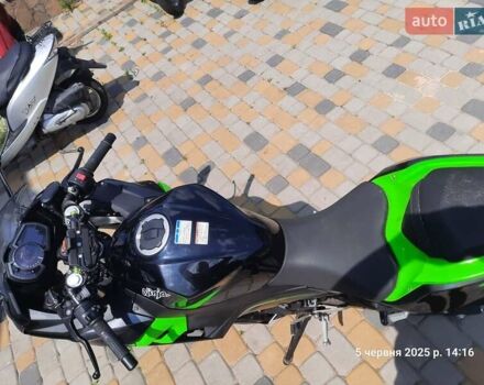 Зеленый Кавасаки Ninja 400, объемом двигателя 0.4 л и пробегом 22 тыс. км за 5500 $, фото 3 на Automoto.ua