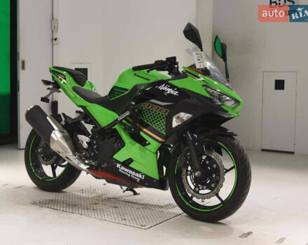 Зелений Кавасакі Ninja 400, об'ємом двигуна 0.4 л та пробігом 2 тис. км за 6200 $, фото 3 на Automoto.ua
