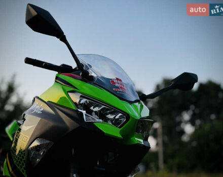 Зеленый Кавасаки Ninja 400, объемом двигателя 0.4 л и пробегом 14 тыс. км за 6200 $, фото 4 на Automoto.ua