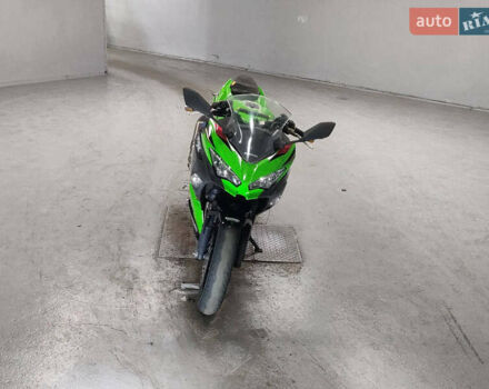 Зелений Кавасакі Ninja 400, об'ємом двигуна 0.4 л та пробігом 19 тис. км за 5650 $, фото 2 на Automoto.ua