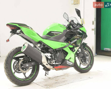 Зелений Кавасакі Ninja 400, об'ємом двигуна 0.4 л та пробігом 2 тис. км за 6200 $, фото 5 на Automoto.ua