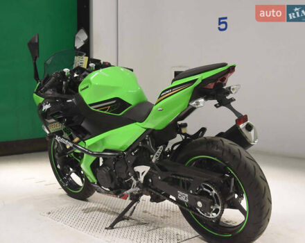 Зелений Кавасакі Ninja 400, об'ємом двигуна 0.4 л та пробігом 2 тис. км за 6200 $, фото 4 на Automoto.ua