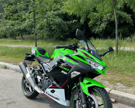 Зеленый Кавасаки Ninja 400, объемом двигателя 0.4 л и пробегом 19 тыс. км за 5950 $, фото 7 на Automoto.ua