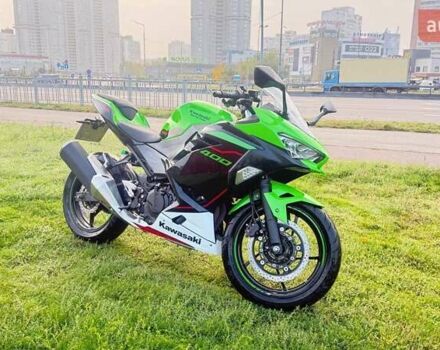 Зеленый Кавасаки Ninja 400, объемом двигателя 0.4 л и пробегом 17 тыс. км за 5300 $, фото 1 на Automoto.ua
