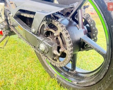Зеленый Кавасаки Ninja 400, объемом двигателя 0.4 л и пробегом 17 тыс. км за 5300 $, фото 7 на Automoto.ua