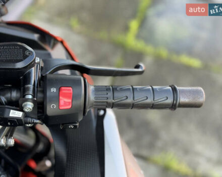 Оранжевый Кавасаки Ninja 400, объемом двигателя 0.4 л и пробегом 25 тыс. км за 5100 $, фото 11 на Automoto.ua