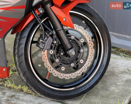 Оранжевый Кавасаки Ninja 400, объемом двигателя 0.4 л и пробегом 25 тыс. км за 5100 $, фото 6 на Automoto.ua