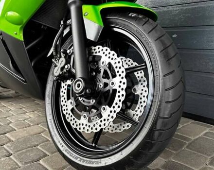 Зеленый Кавасаки Ninja 400R, объемом двигателя 0.4 л и пробегом 20 тыс. км за 3900 $, фото 9 на Automoto.ua