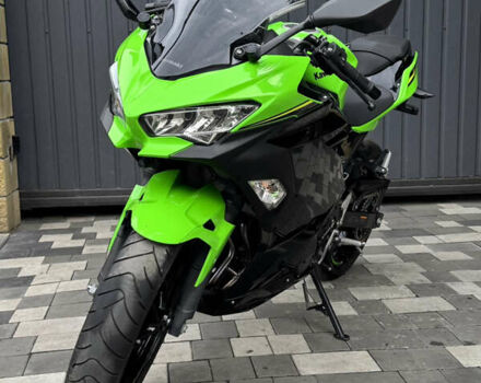 Зеленый Кавасаки Ninja 400R, объемом двигателя 0.4 л и пробегом 29 тыс. км за 5300 $, фото 7 на Automoto.ua