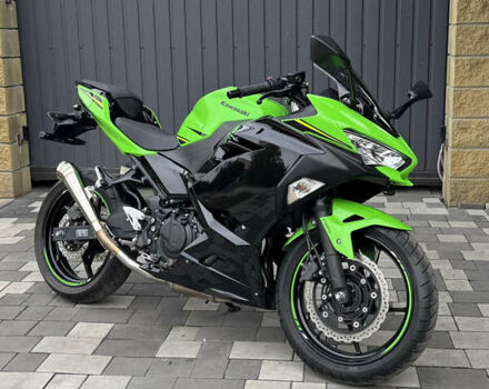 Зеленый Кавасаки Ninja 400R, объемом двигателя 0.4 л и пробегом 29 тыс. км за 5300 $, фото 1 на Automoto.ua