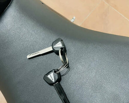 Черный Кавасаки Ninja 500, объемом двигателя 0.5 л и пробегом 5 тыс. км за 7500 $, фото 11 на Automoto.ua